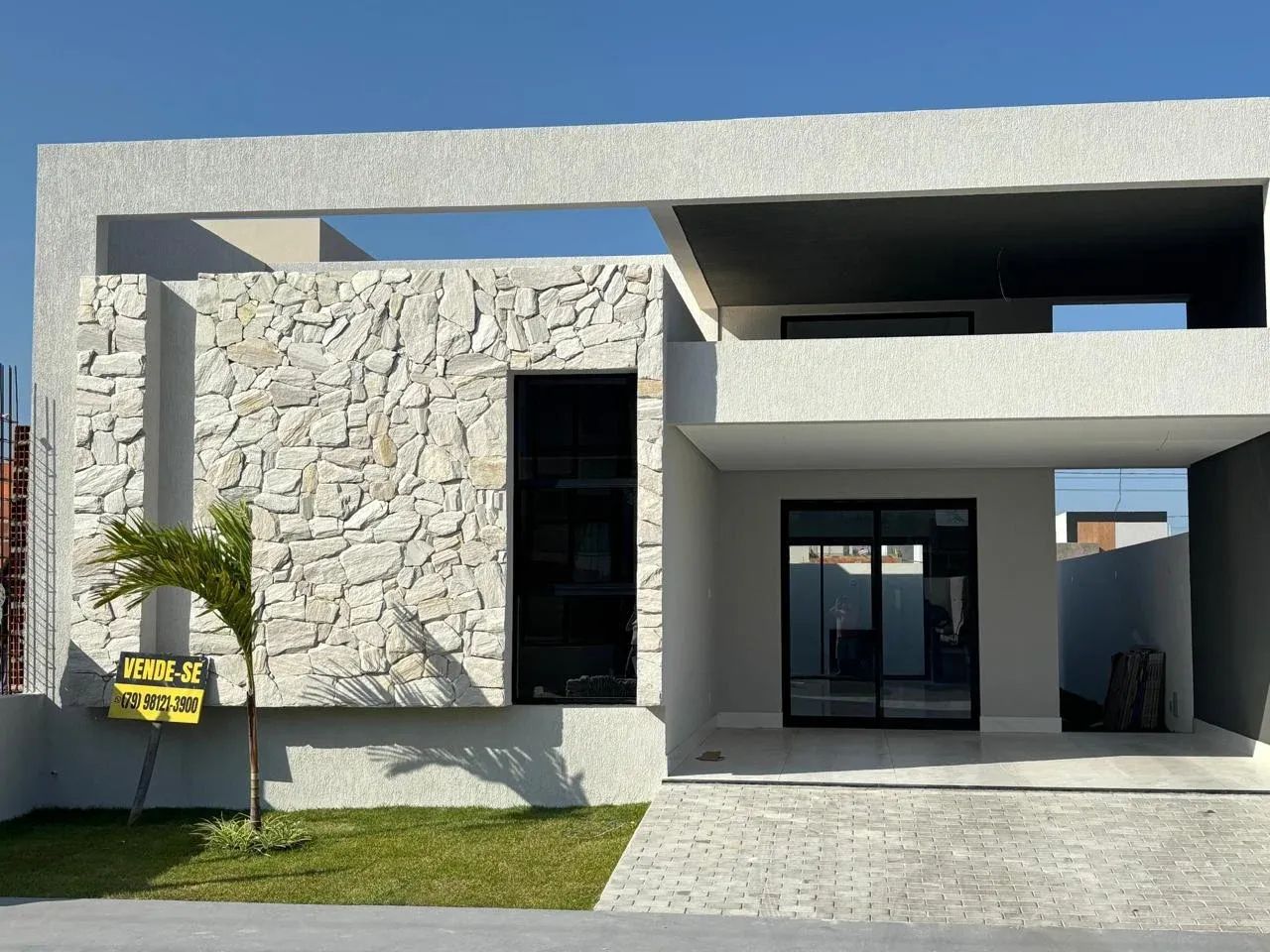 Casa em Condomínio à Venda  Condomínio Padang Beach, Zona de Expansão (Olhos DÁgua)  Barra