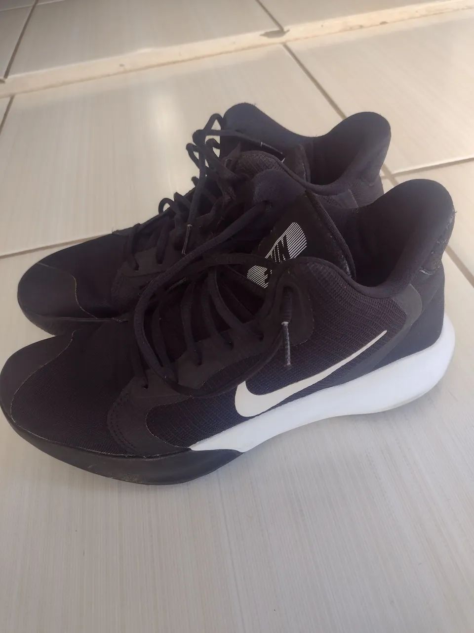 Tênis Nike Precision III preto, tamanho 41 - usado