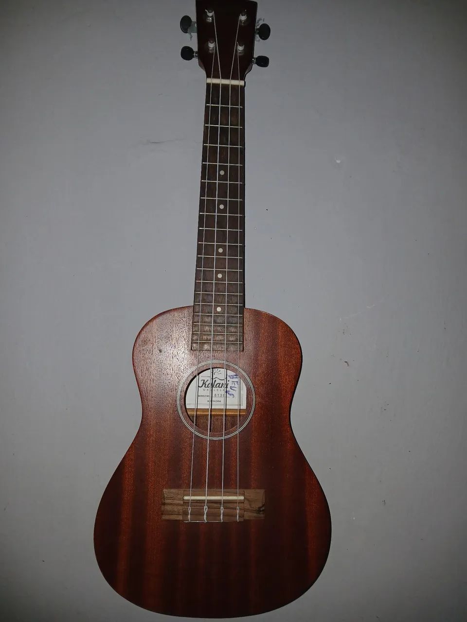 UKULELE