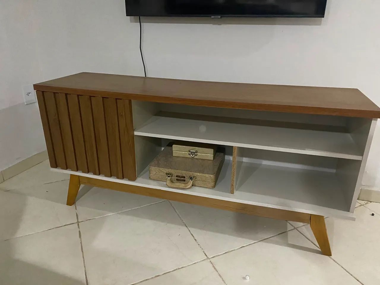 Mesa, aparador e rack - Foto 4