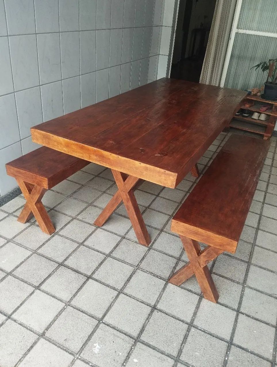 Conjunto mesa rústica em madeira - Foto 2
