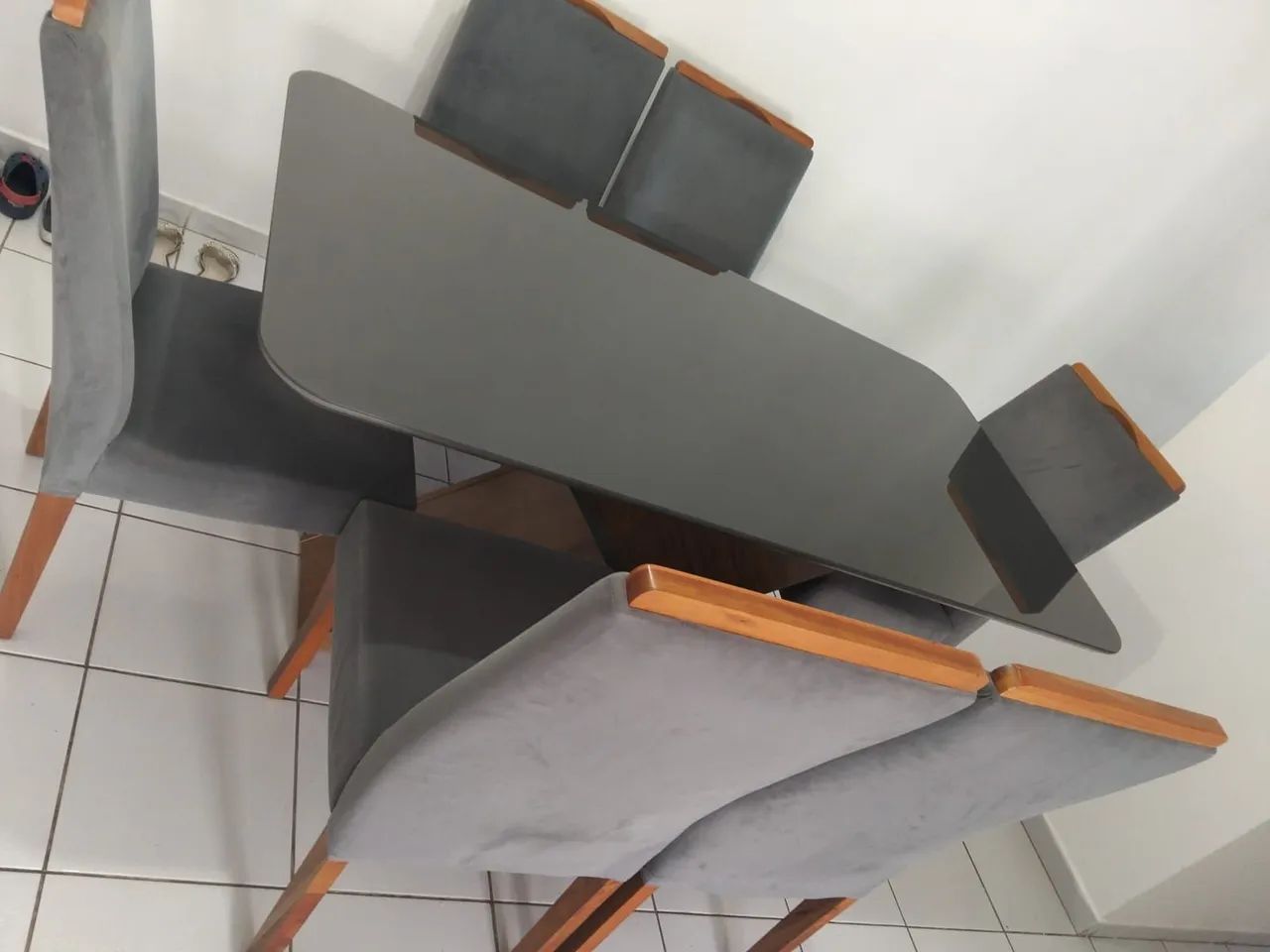 Mesa 6 cadeiras 