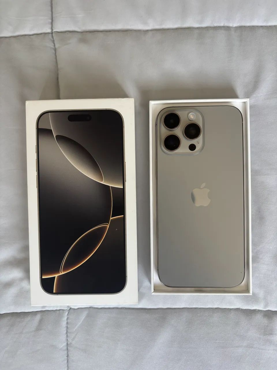 iPhone 16 Pro Max 512gb com caixinha e nota fiscal 
