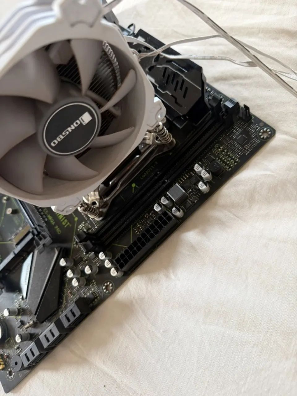 Kit Xeon 2670 v3 + Placa mãe MR9A PRO + Air Cooler - Foto 5