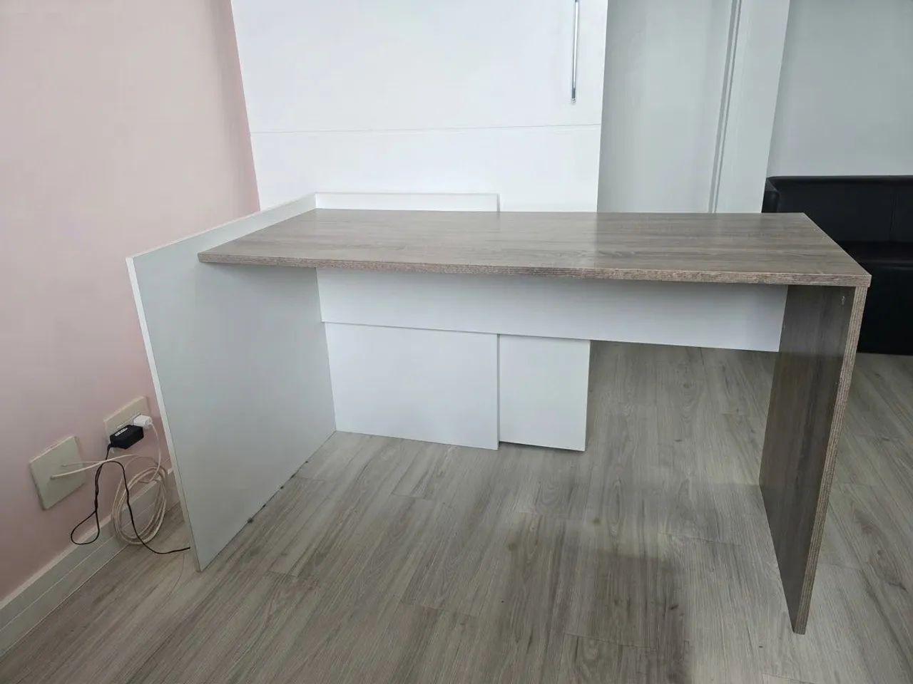Mesa escritorio com nicho - Foto 2