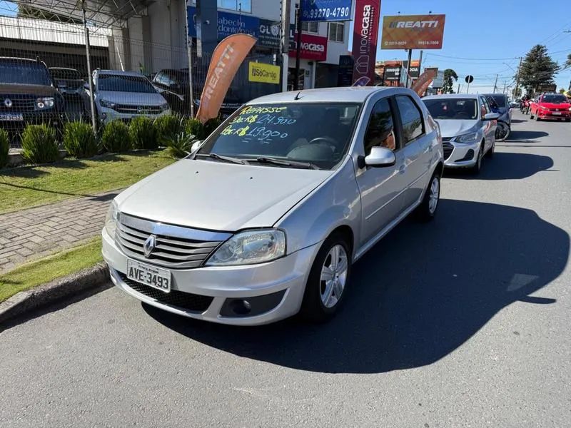 Renault Logan 2012