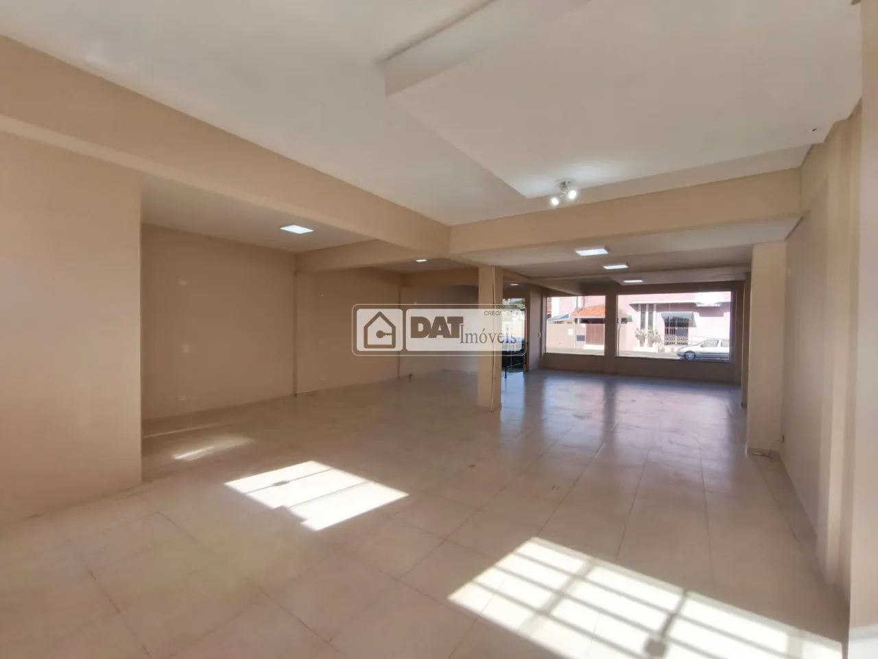 Sala comercial em Órfãs - Foto 5
