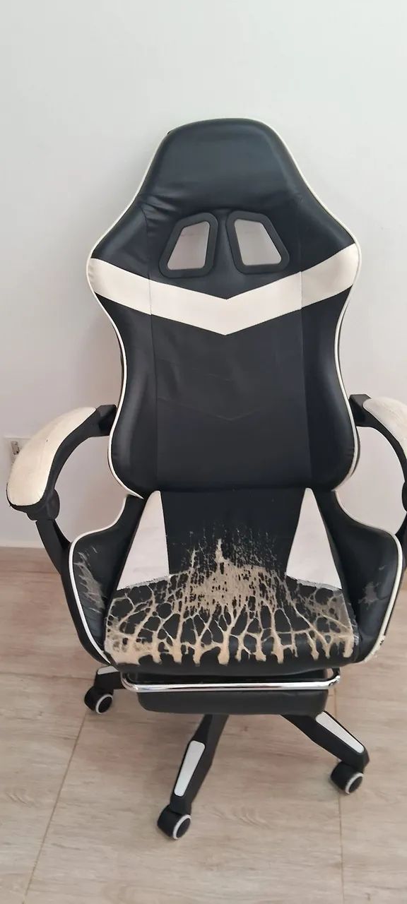 Cadeira gamer para doação 
