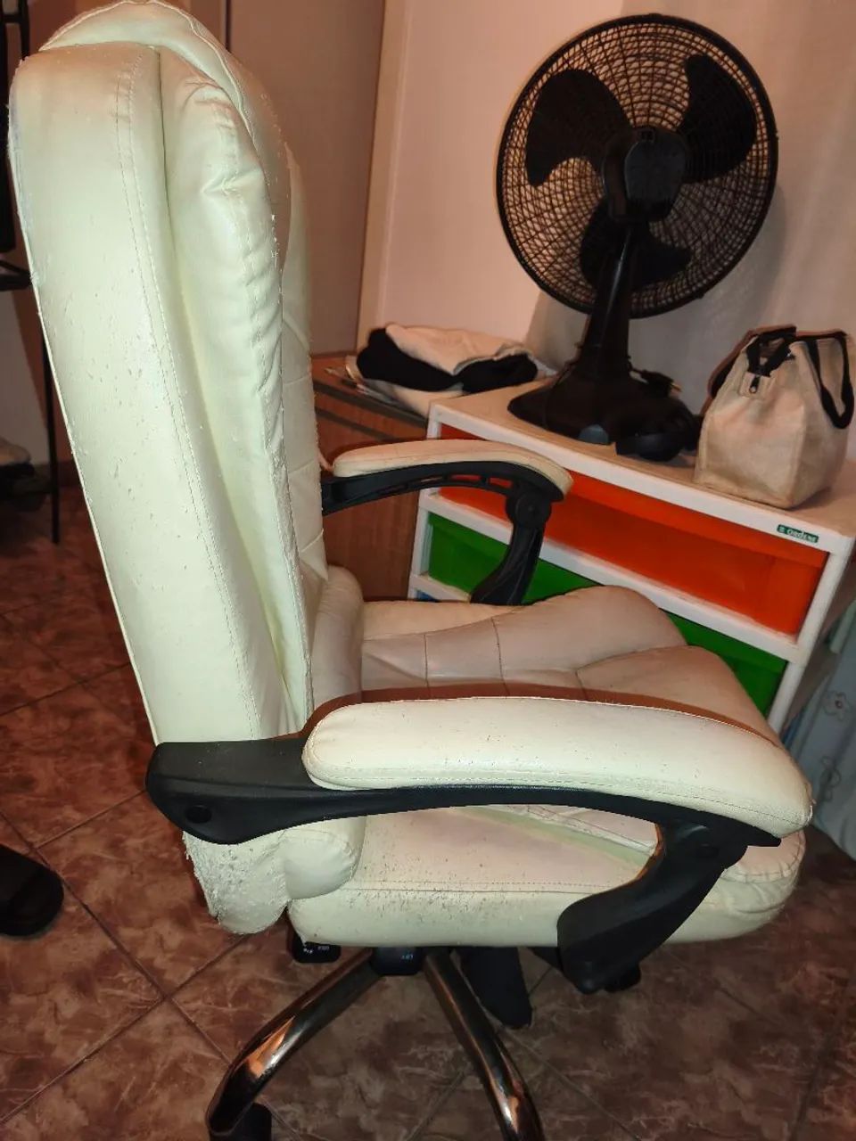 Cadeira presidente de escritório  - Foto 2