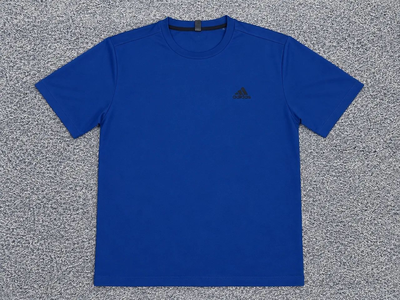 Camisa azul adidas
