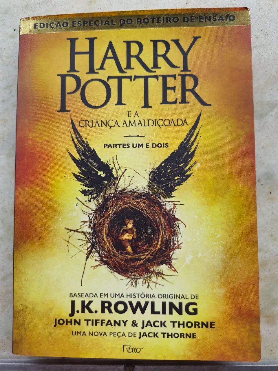 Harry Potter e a Criança amaldiçoada