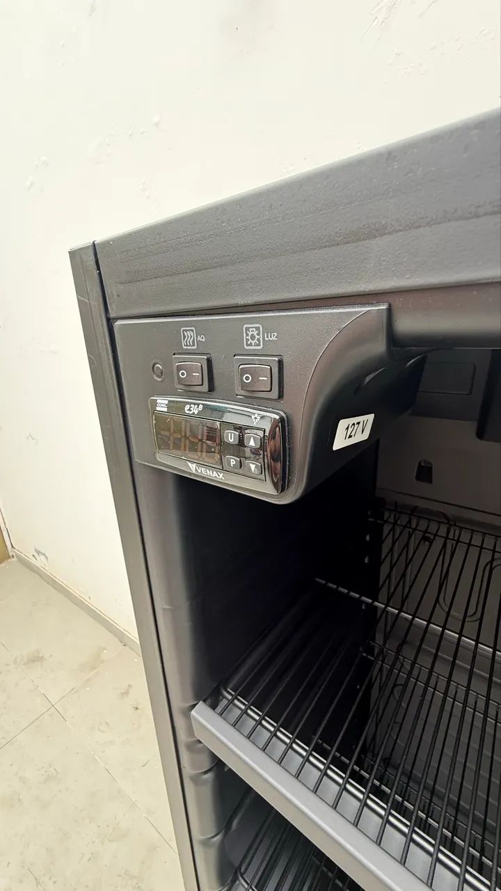 Cervejeiro Venax 209 litros 127v zerado - Foto 2