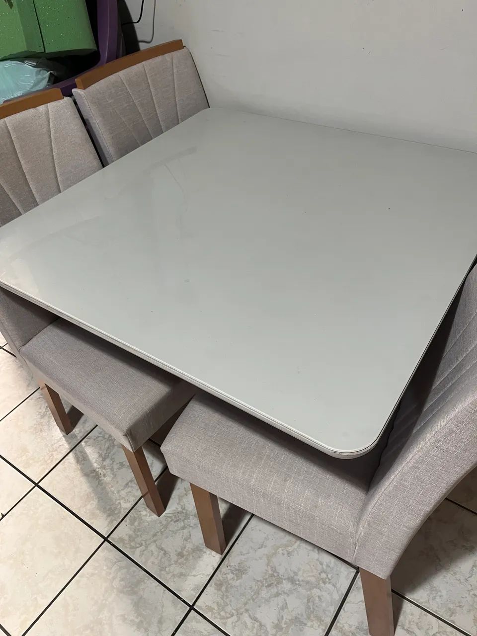 Mesa c/ 4 cadeiras - Foto 4
