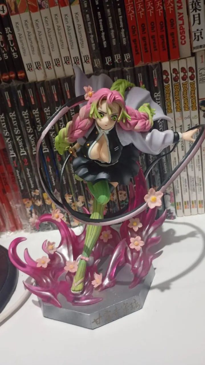 Action figure 