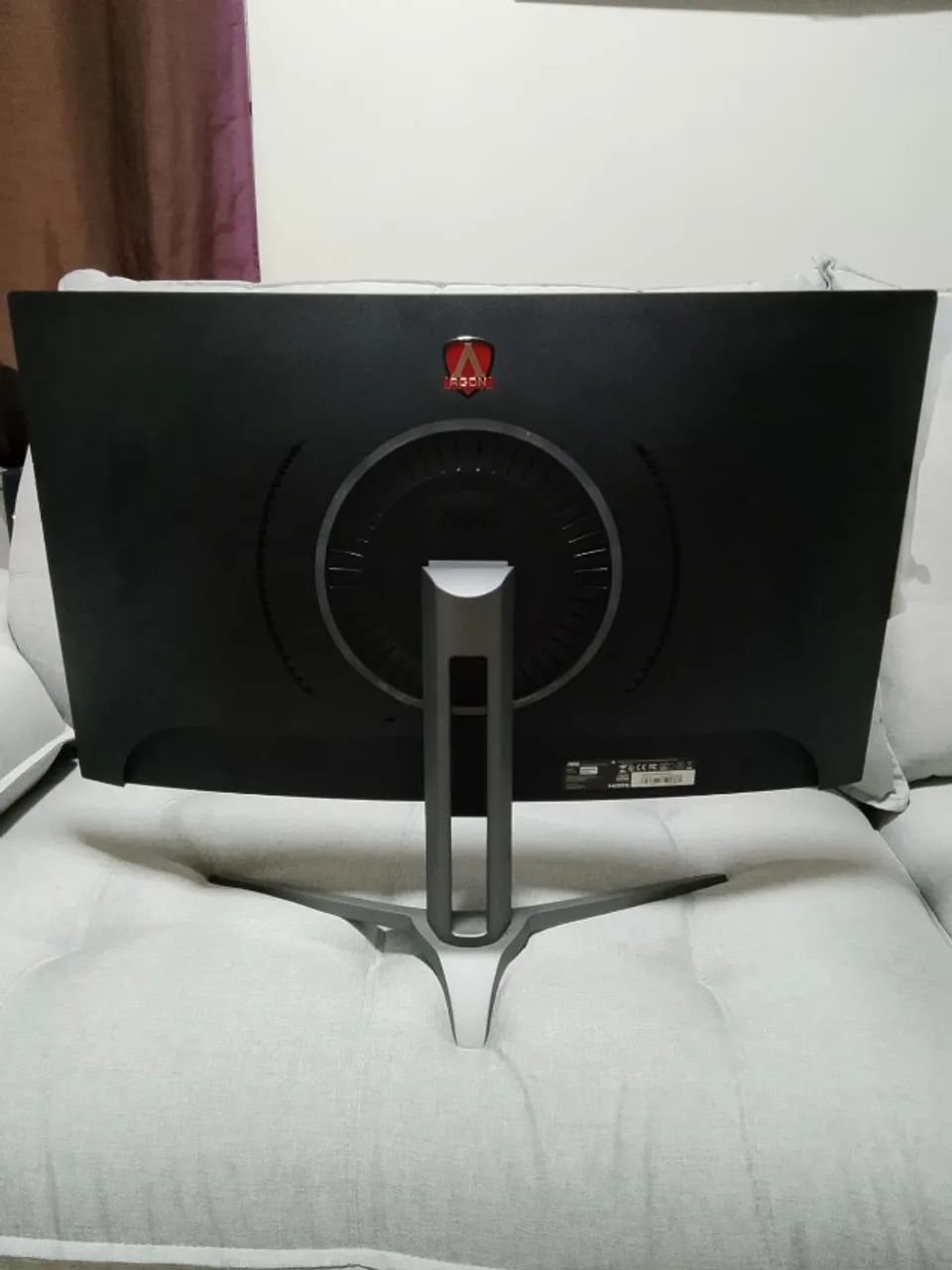 Monitor 31,5 polegadas AOC GAMING na caixa - Foto 3