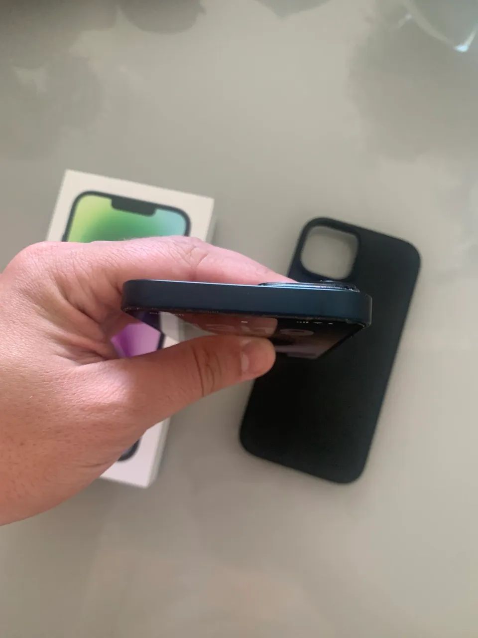 iPhone 14 - único dono com caixa - Foto 2