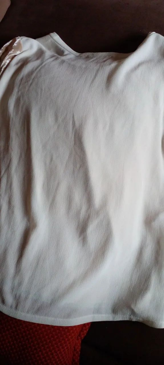 Blusa semi nova tamanho M - Foto 3