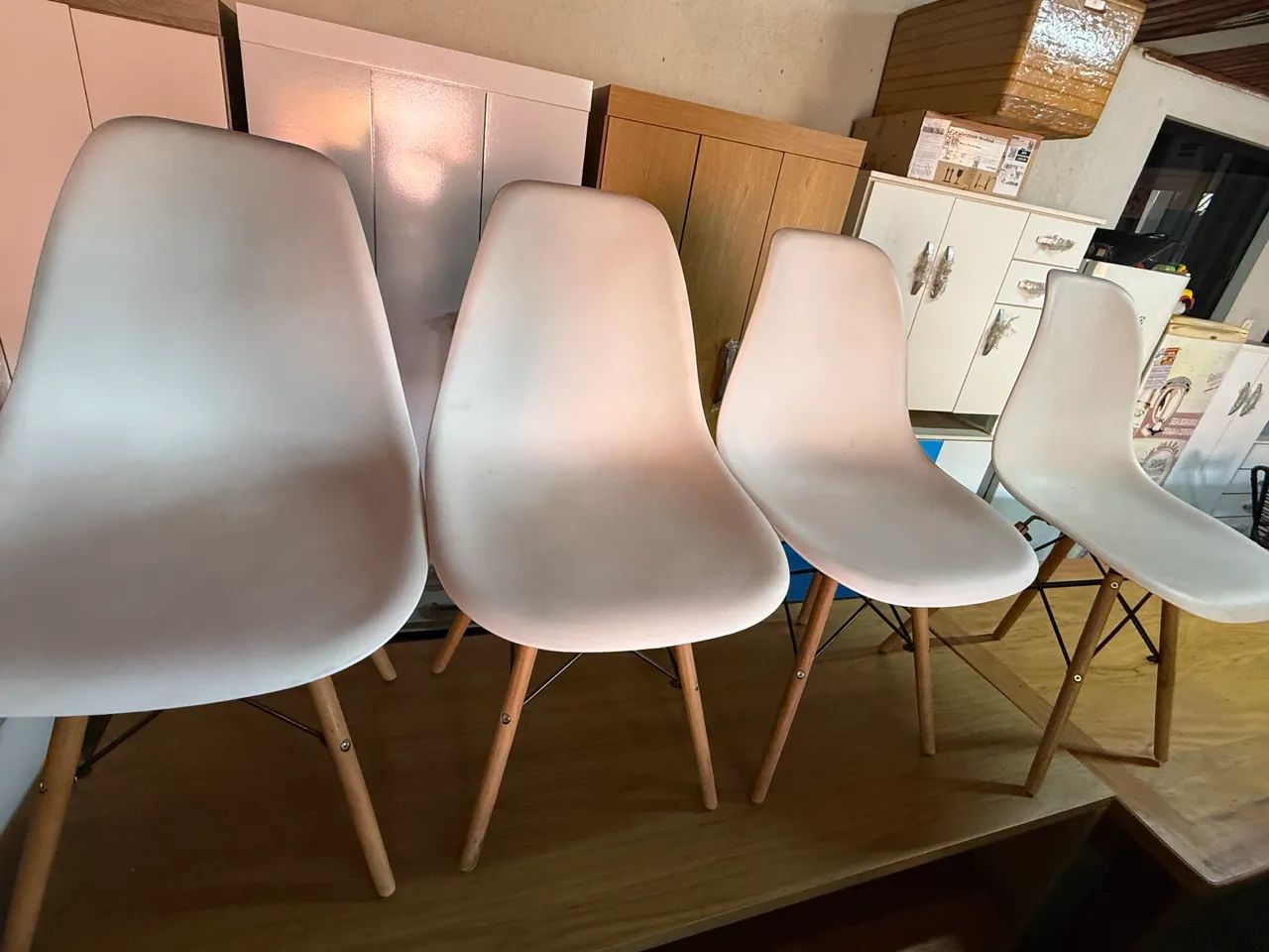 Jogo com 6 cadeiras Eames Eiffel
