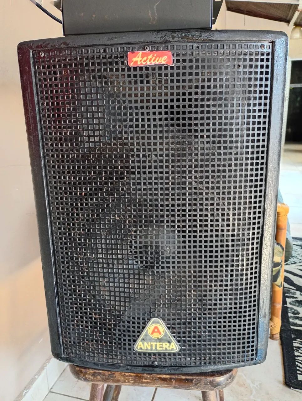 CAIXAS ANTERA TS500A , COM OS TRIPÉ,.MESA E CABOS - Foto 2