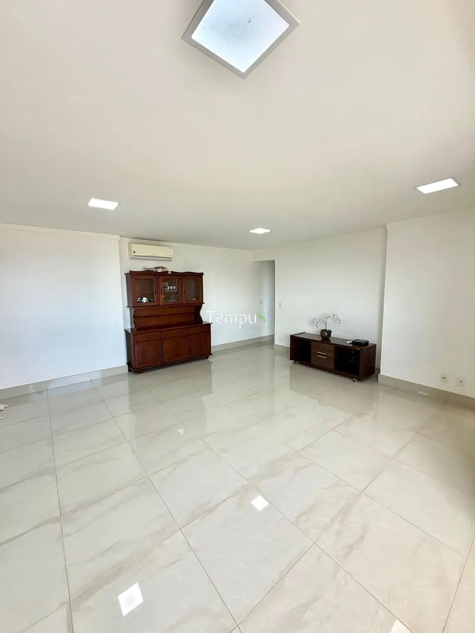 Palco Vaca Brava - Apartamento 3 Suítes para Aluguel no Palco Vaca Brava  Andar Alto | Set - Foto 9