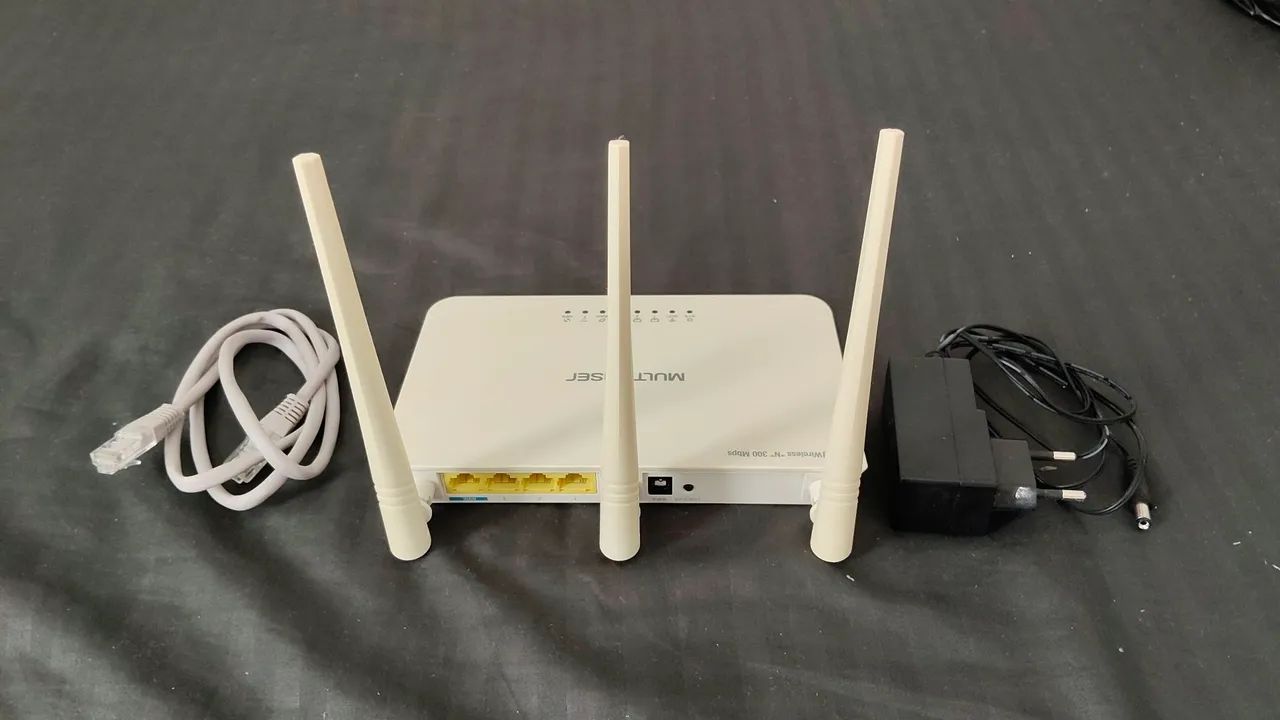 Roteador Multilaser R163 300mbps 3 Antenas (usado)