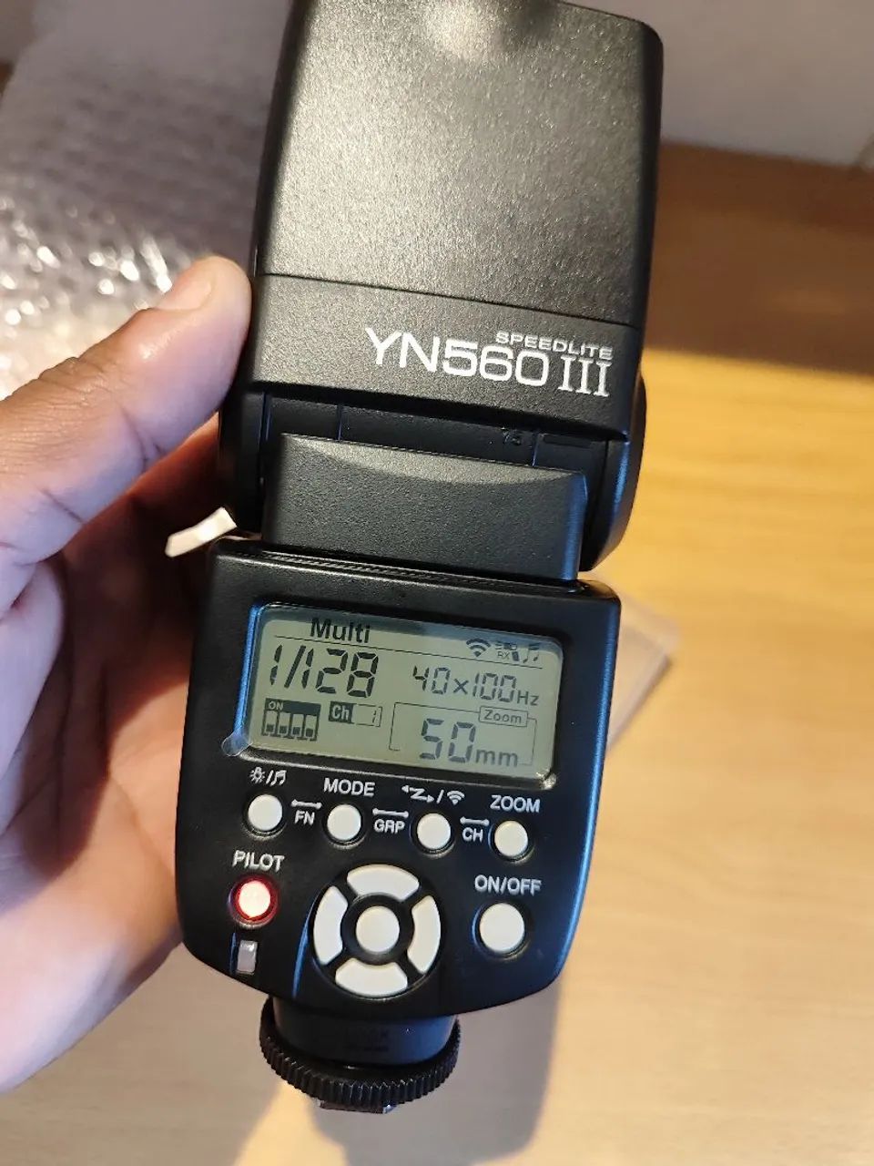 Flash Universal Youngnuo YN560III 