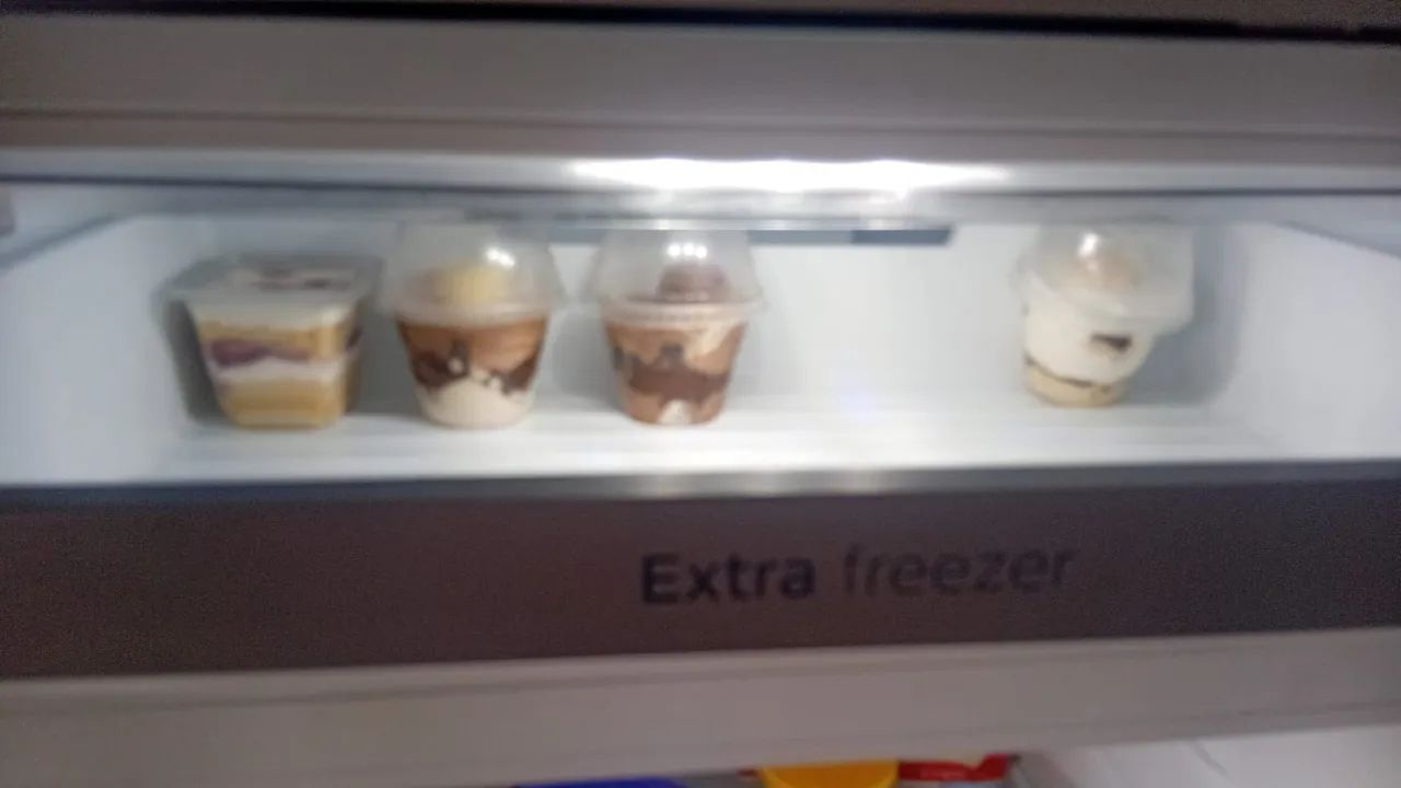 GELADEIRA GRANDE E NOVA - Foto 4