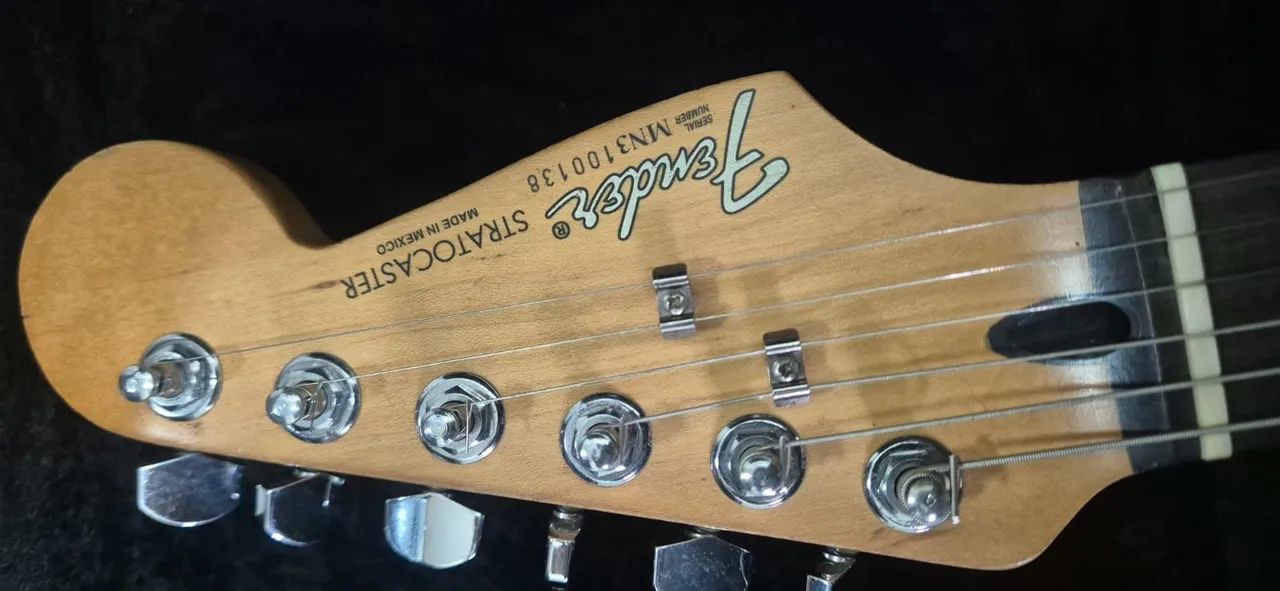 Guitarra Fender México - Foto 4