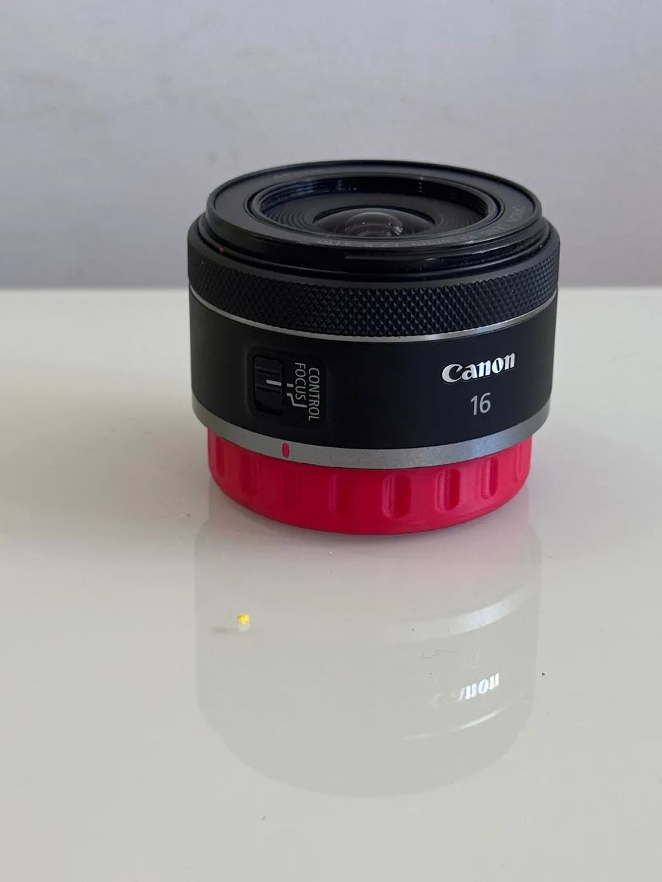 Canon 16mm RF 2.8