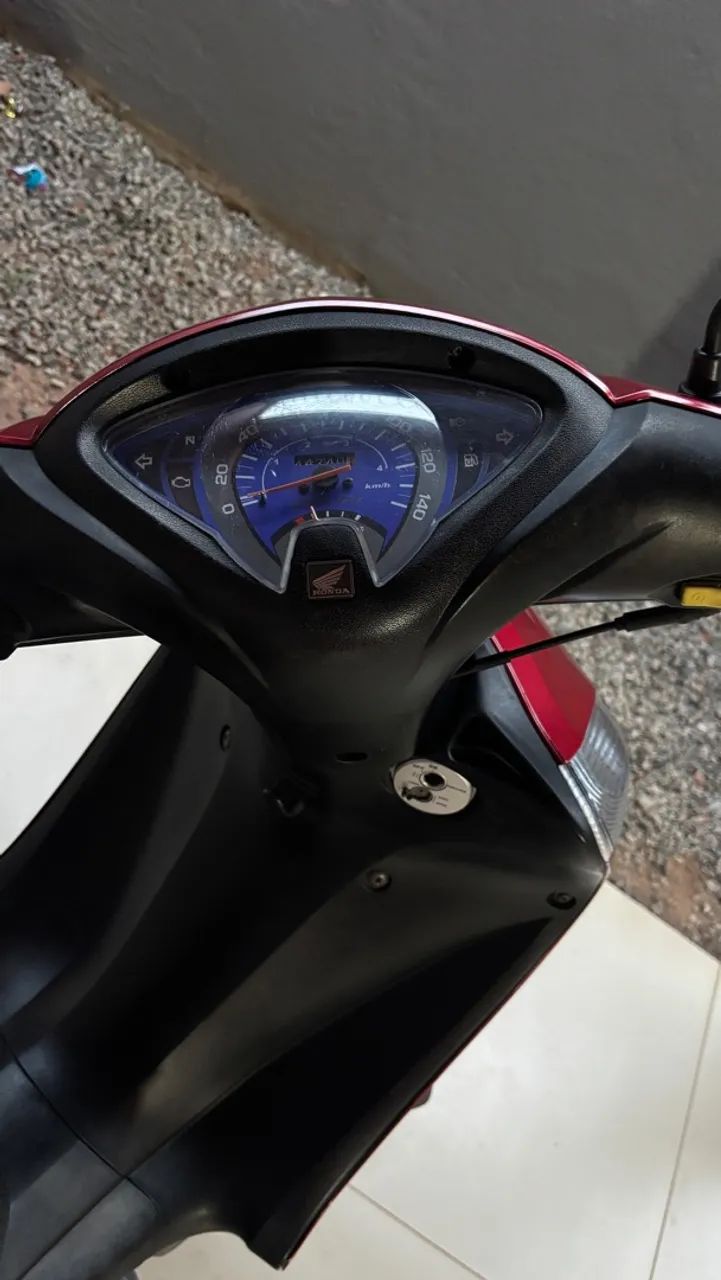 Biz 125, ano de 2015 - Foto 3