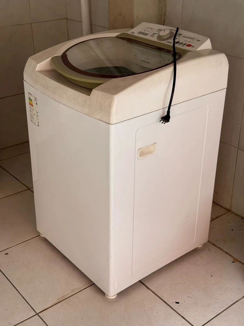 Máquina de lavar com defeito simples 