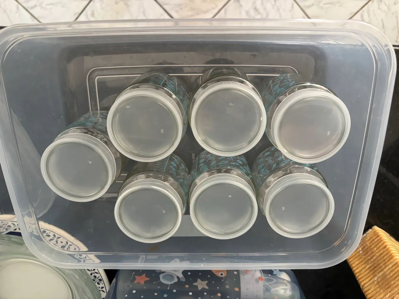 Potes de vidro para leite materno