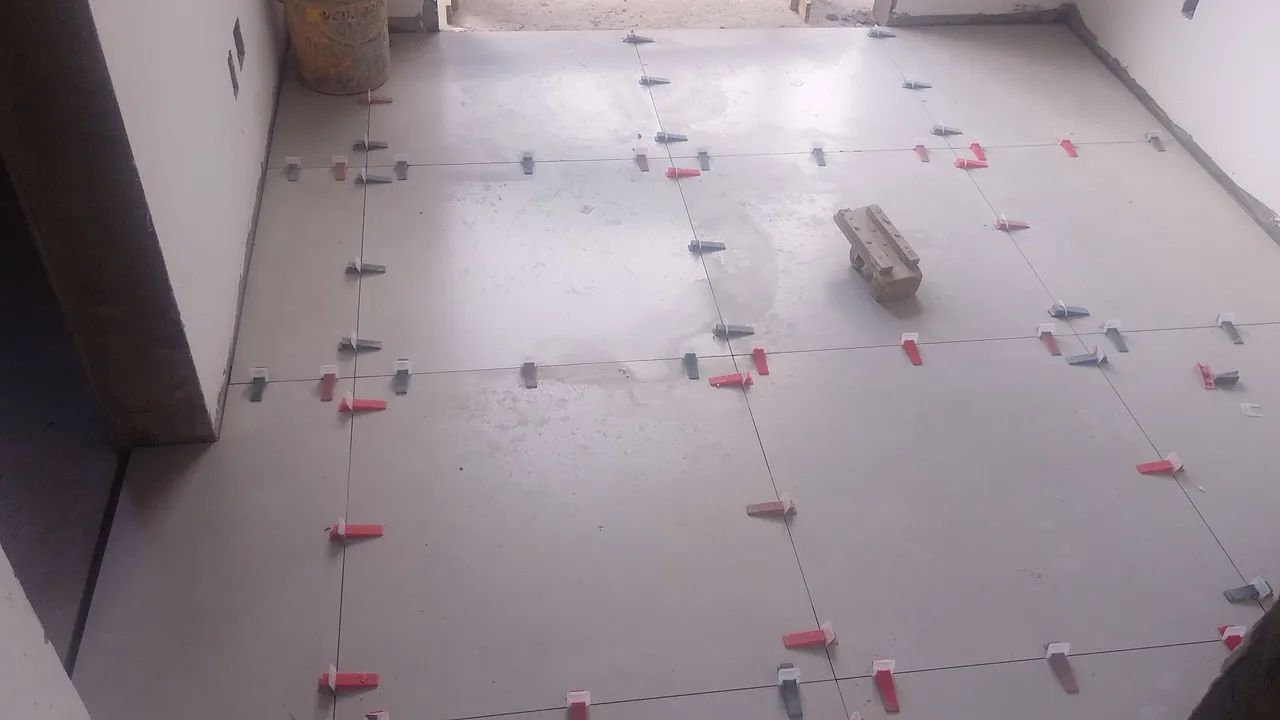 Instalação de Piso e revestimento - Foto 2