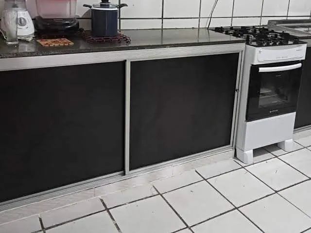 Box e fechamento de pia em acrílico  - Foto 3