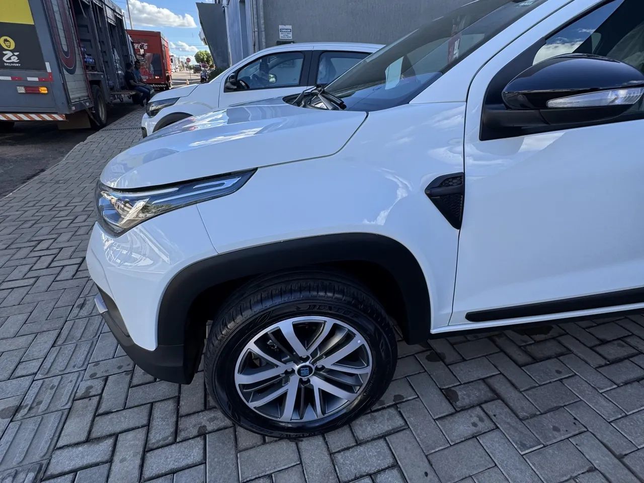 Fiat Strada Volcano 1.3 Flex 8V CD Aut. 2026 - Foto 3