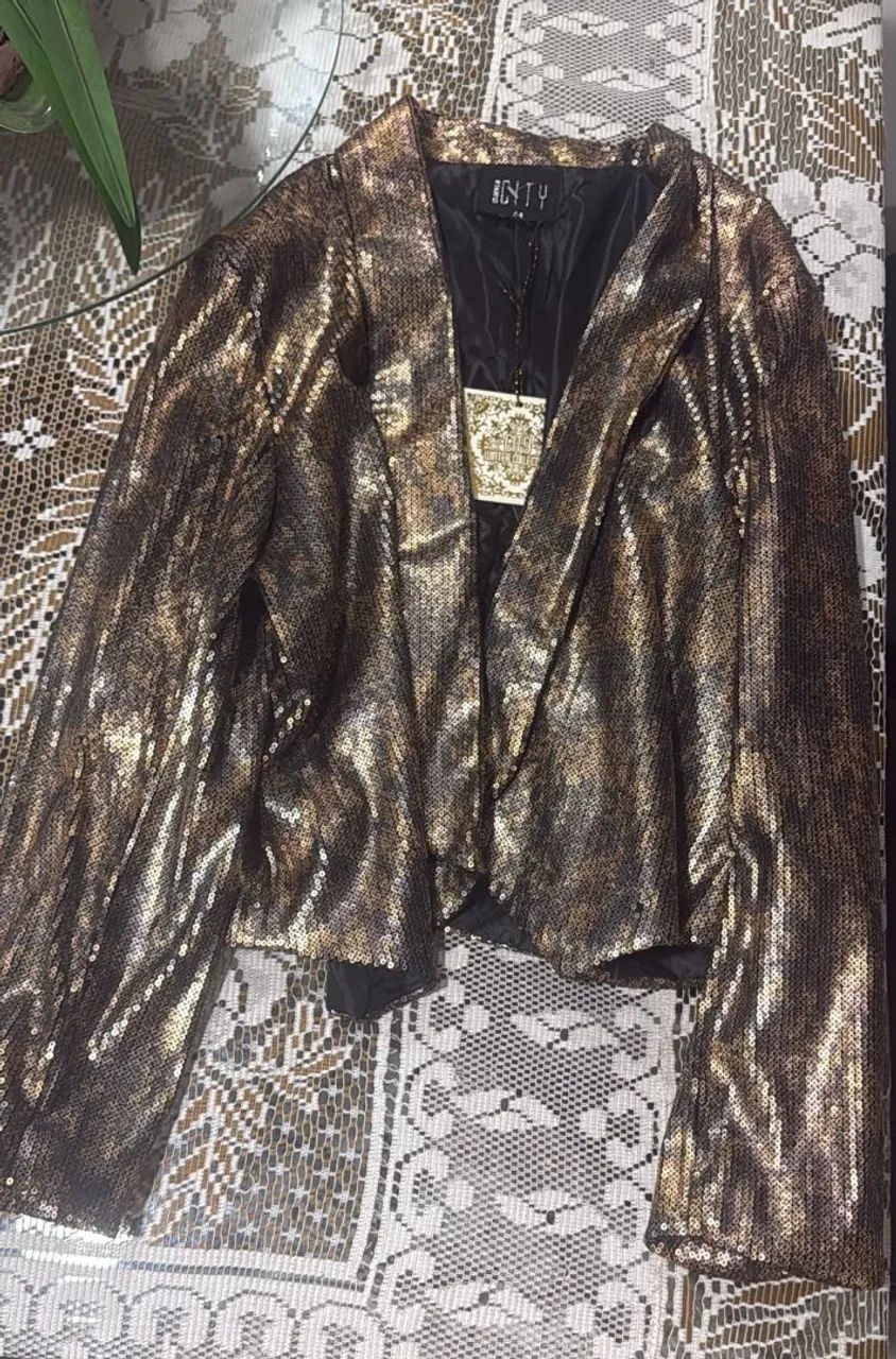 BLAZER Marca: Marisa - Tamanho: 44 p/ 40