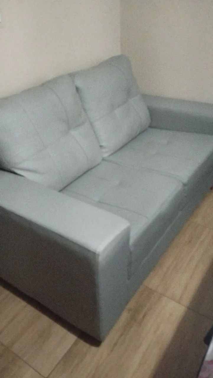 Sofá 3 lugares 