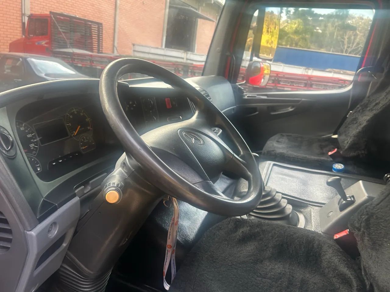 Atego 2425  - Foto 5