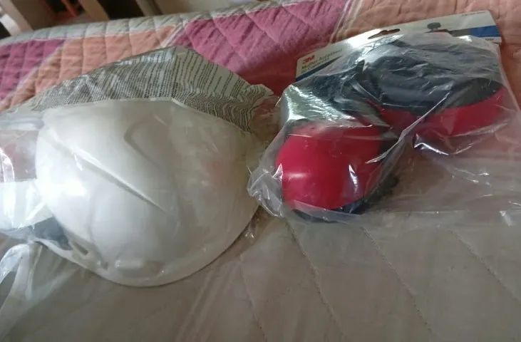 Capacete Branco H700+ protetor auricular 