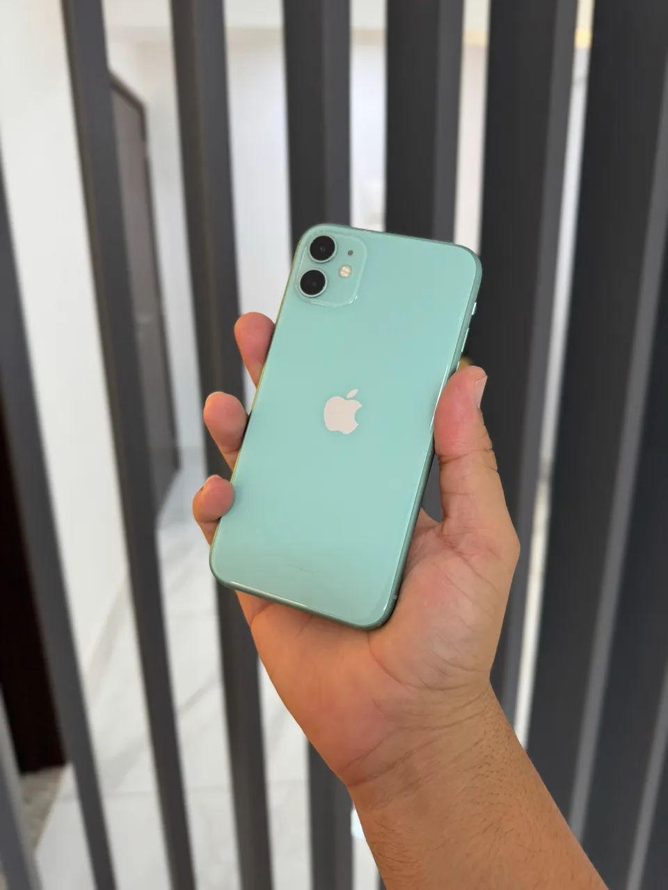 IPHONE 11 64 GIGAS SUPER CONSERVADO - Celulares e Smartphones