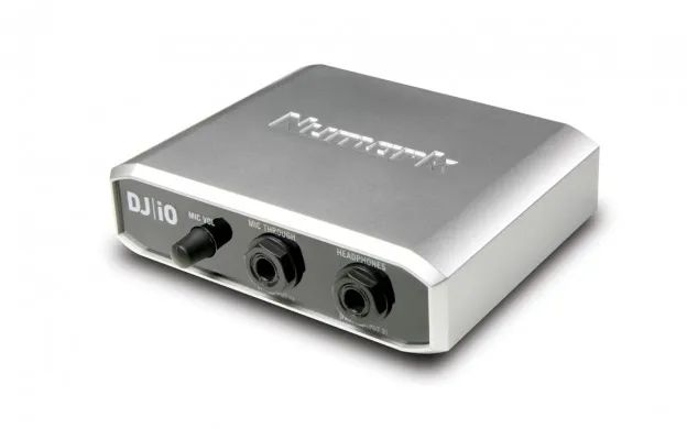 Interface Numark DJ iO