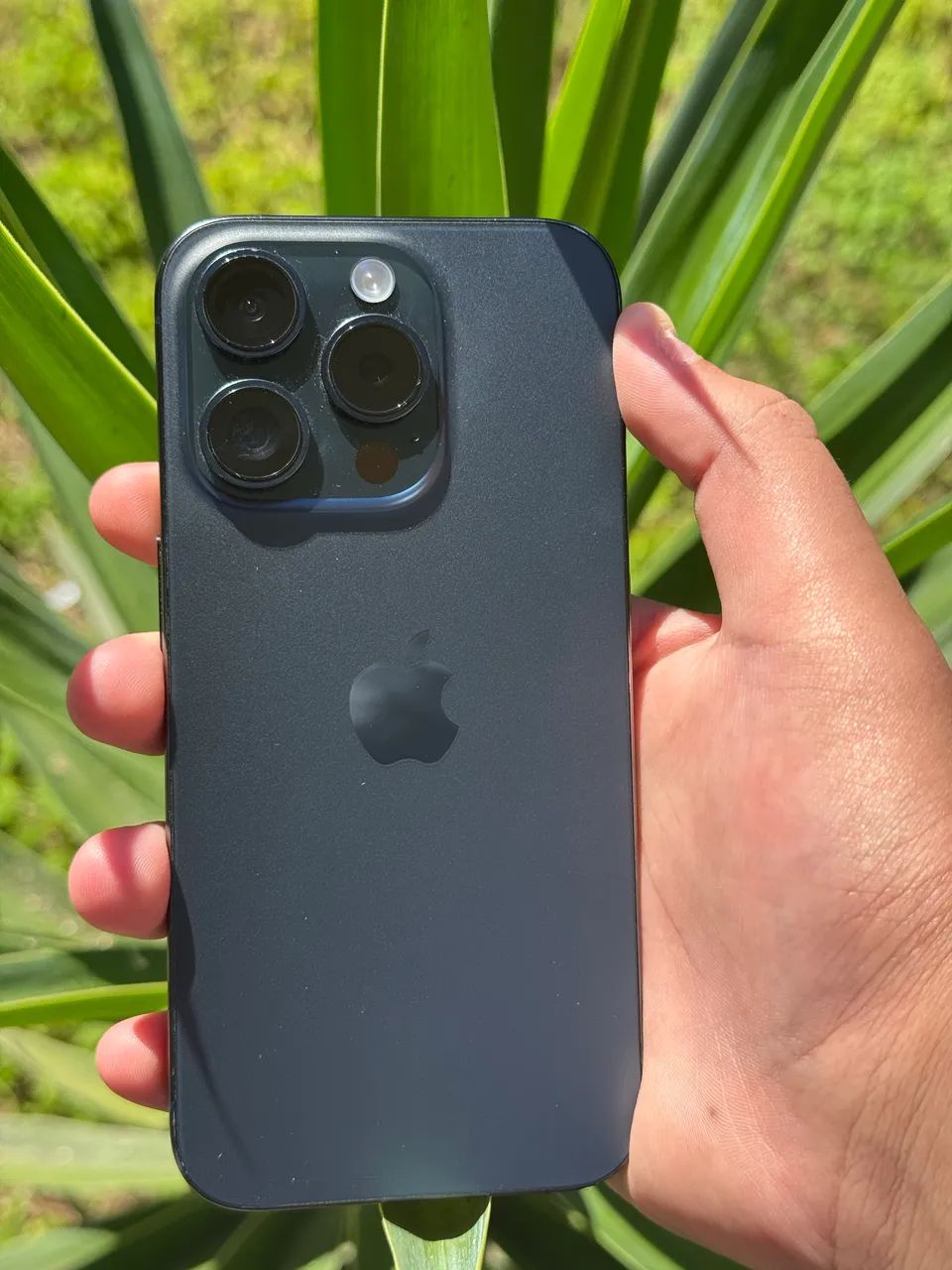 IPhone 15 pro 128 90% bateria  - Foto 3