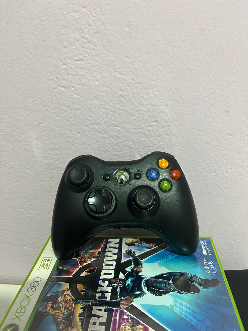 Xbox 360 blo.queado + 3 jogos - Foto 2