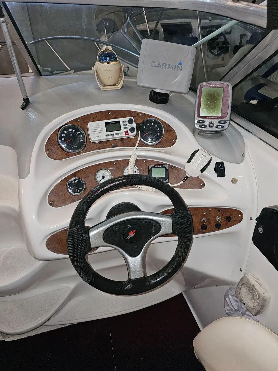 Triton 200 cabinada com motor Mercury 125 hp - nao Focker Fs  - Foto 6