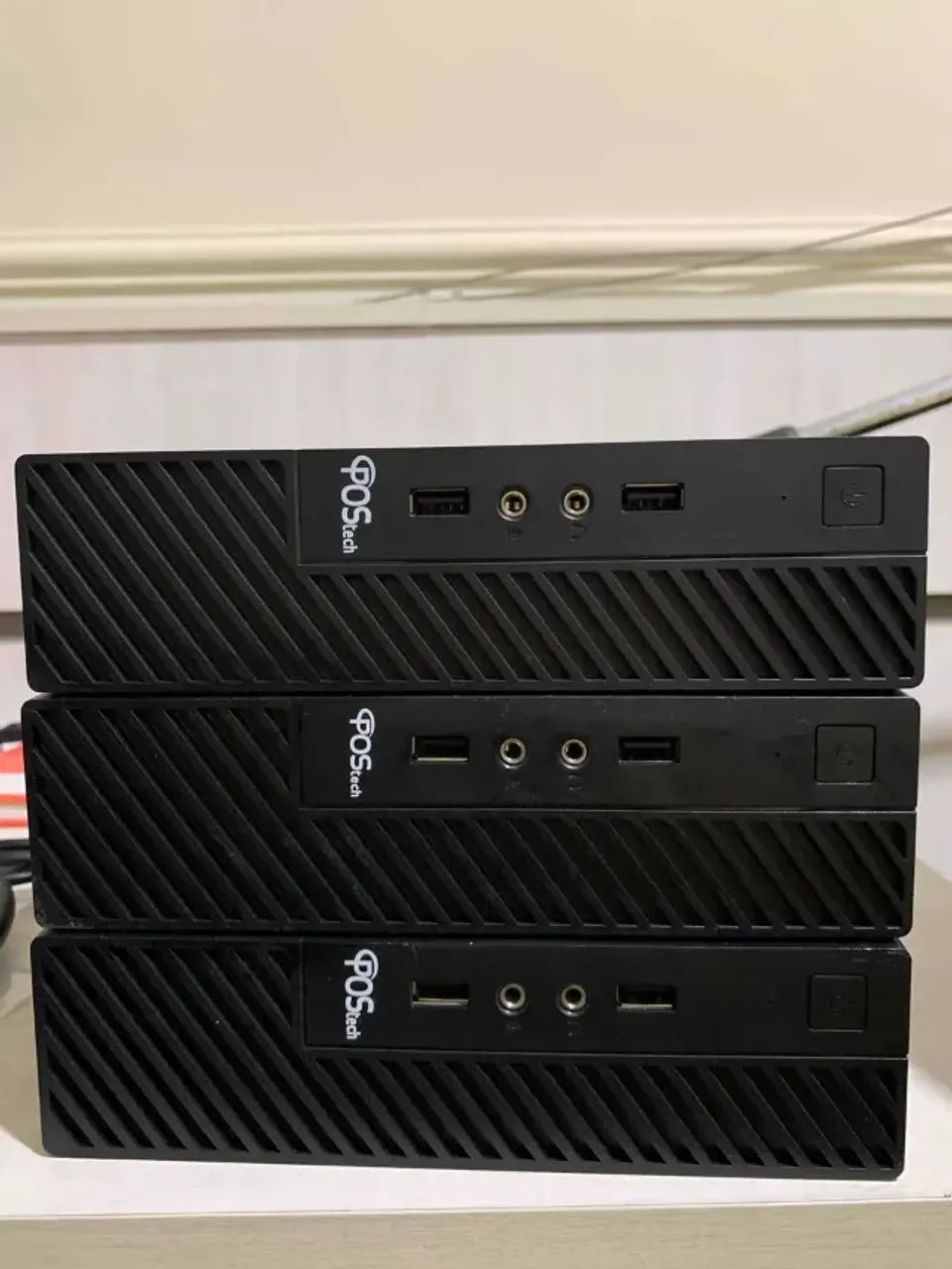 3 Mini PC Intel Celeron J1800 - 2.41GHz - RAM 4GB - SEM HD/SSD - PosTech