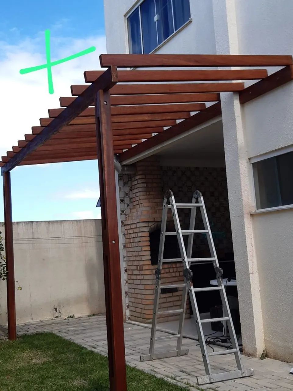 CARAMANCHÃO, PERGOLADO E COBERTURAS m²