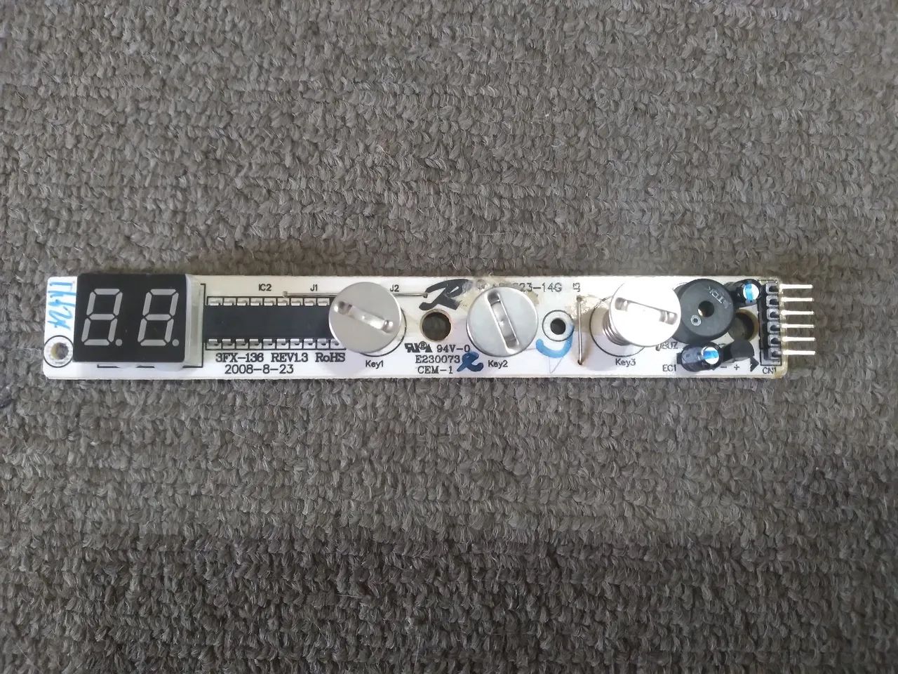 PLACA INTERFACE ADEGA ELETRÔNICA EASY COOLER SFX-136 REV1.3 DISPLAY BRANCO 