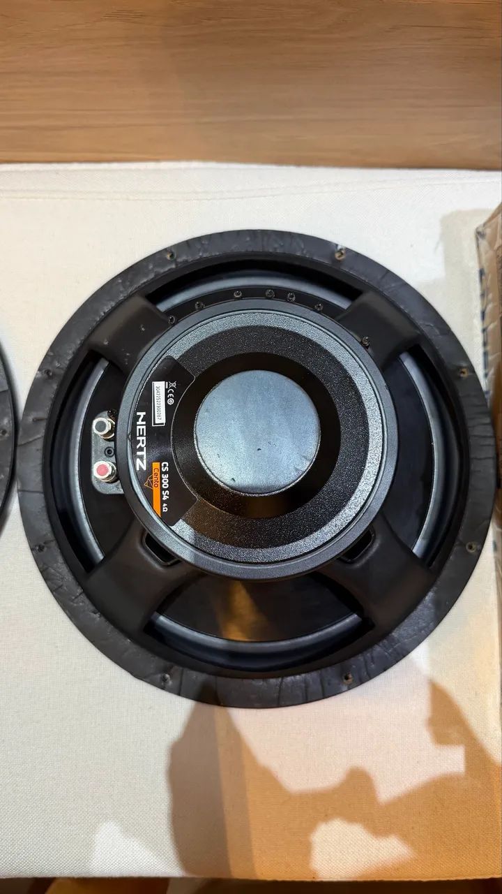 Subwoofer Hertz CS300 12 polegadas  - Foto 4