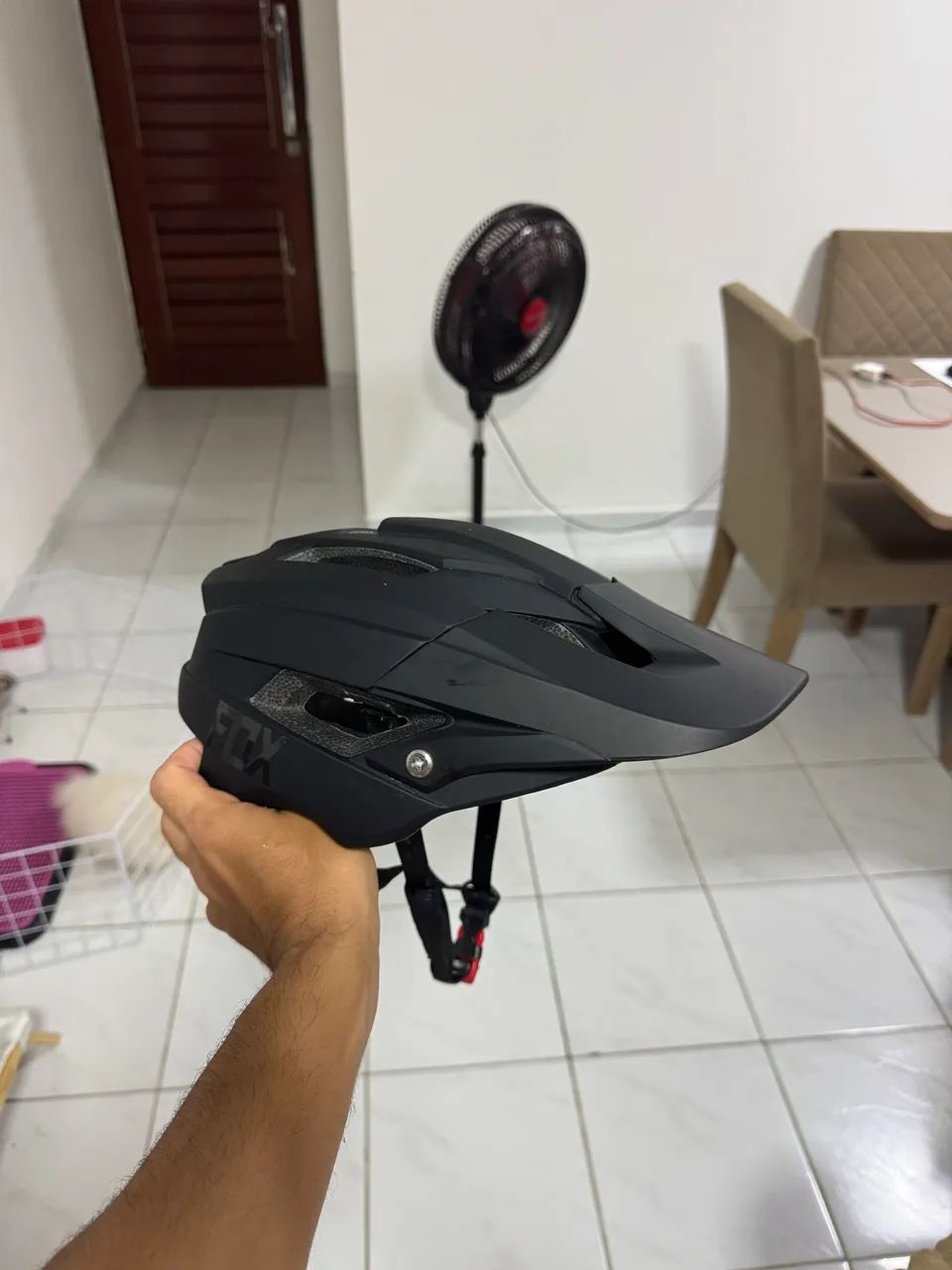 PROMOÇÃO!!  Capacete de ciclista FOX - Foto 3