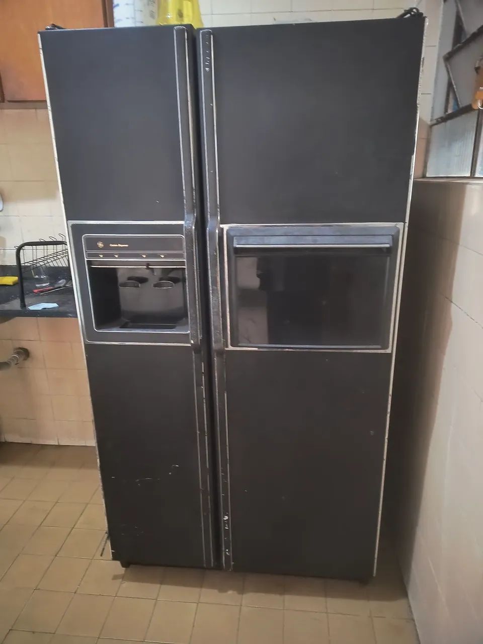 Geladeira GE side by side